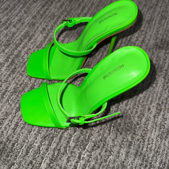 Lime PU Square Toe Double Strap Buckle Detail High Heeled Mules - Picture 4 of 6